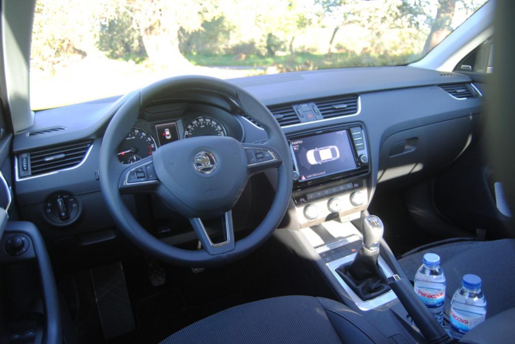 Skoda Octavia 2013 -    