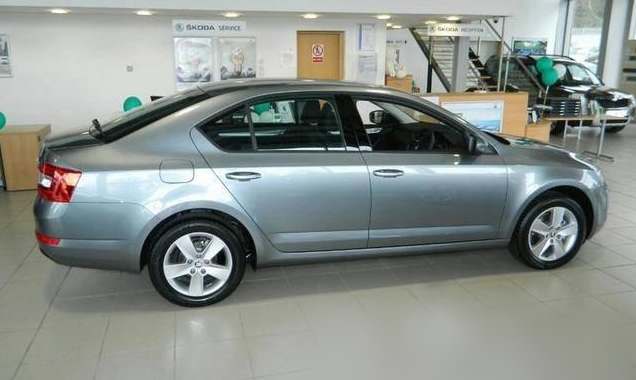   skoda octavia 2013 -    03