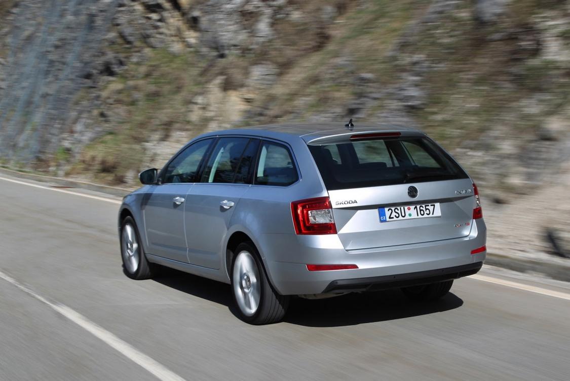 Skoda Octavia Combi 2013 4x4 -     - 33