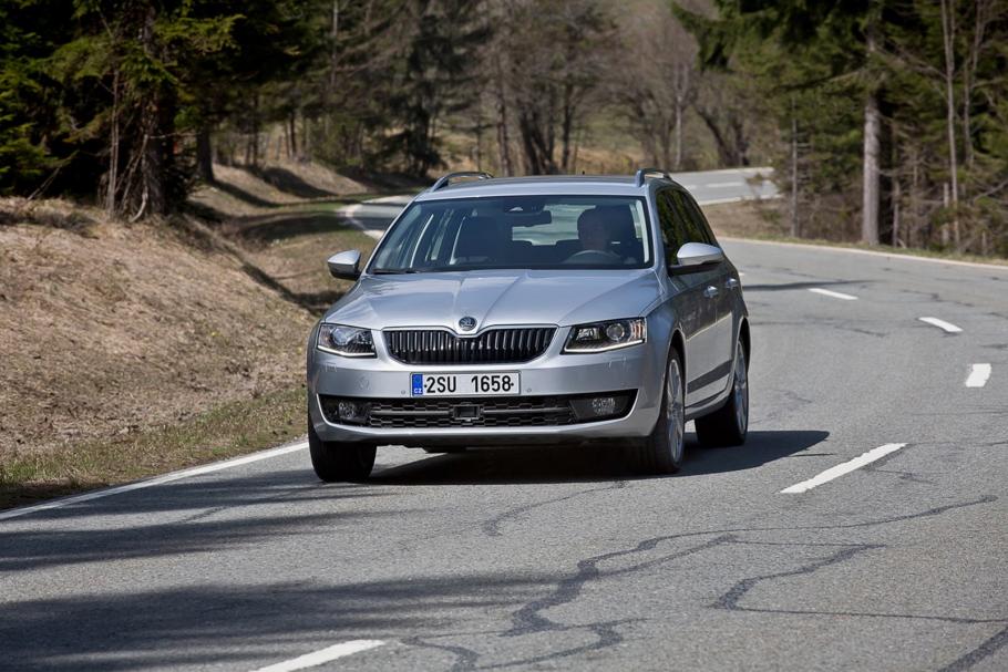 skoda octavia combi 2013 4x4 -     - 01