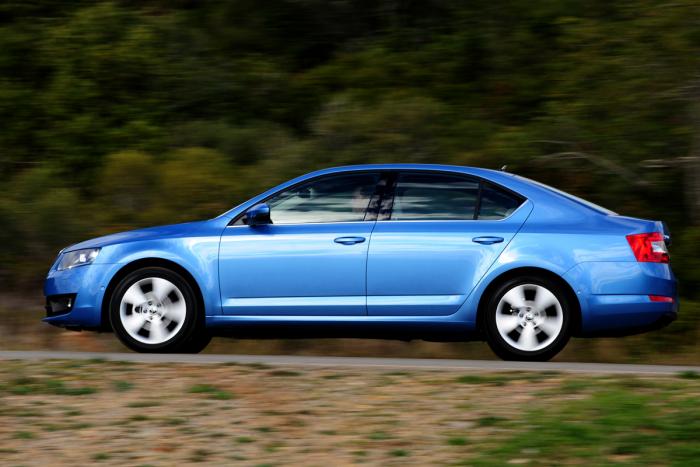 skoda octavia 2013 denim blue 03