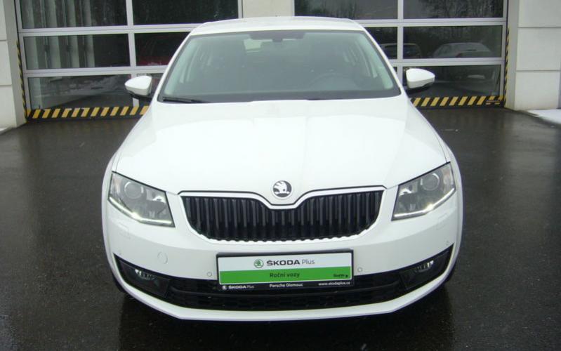 octavia 3 candy white color elegance 05