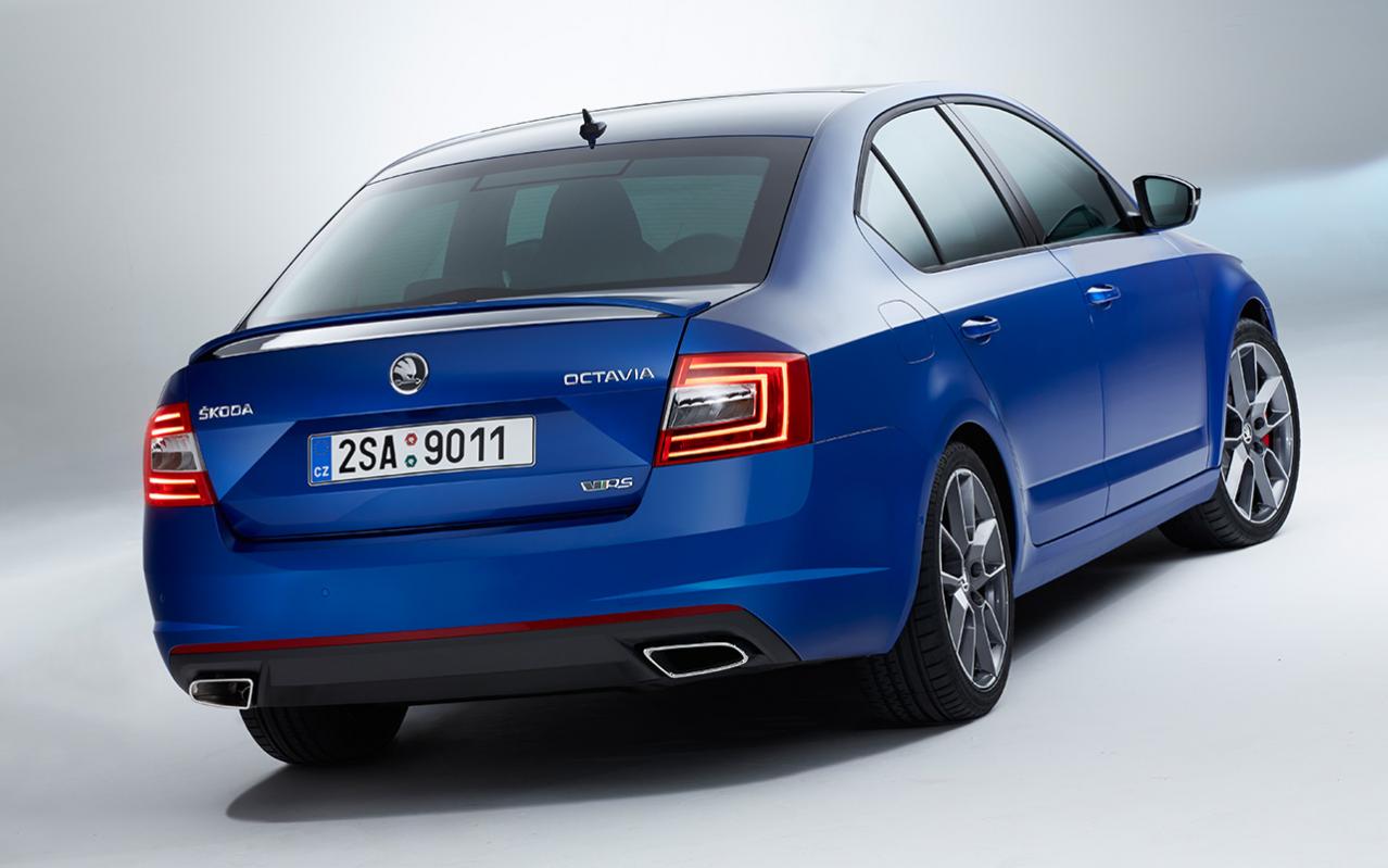 New SKODA Octavia RS rear