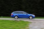 skoda octavia 2013 combi race blue 03