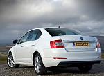 2013 skoda octavia white -  